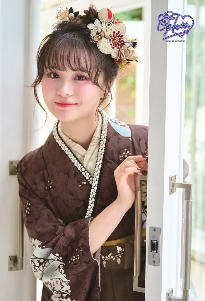 卒業式袴レンタル　チョコブラぼたんに白百合菊の二尺袖単品