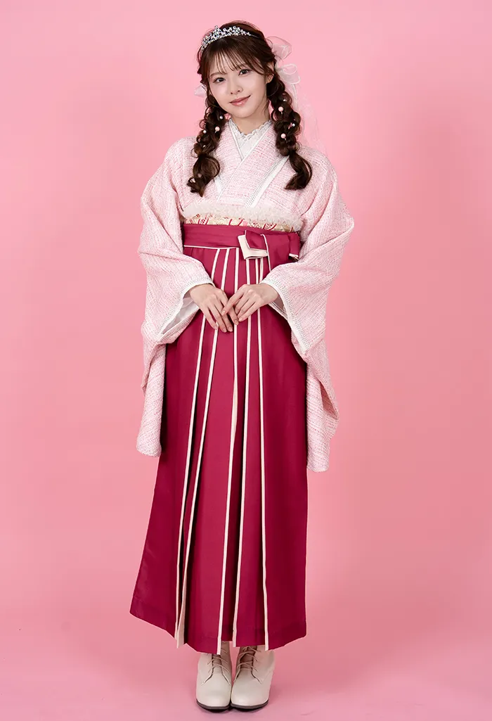 卒業式向け 袴レンタルセット ピンクミックスツイードの着物とｴﾝｼﾞｸﾘｰﾑﾗｲﾝの袴（宅配ネットレンタル）