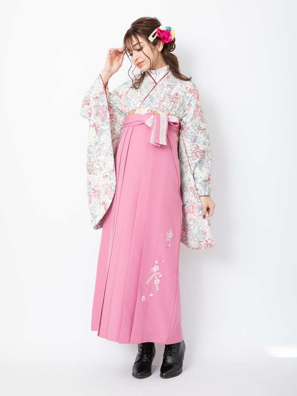【着物】白ちりめん小花散し+【袴】ピンクレースリボン